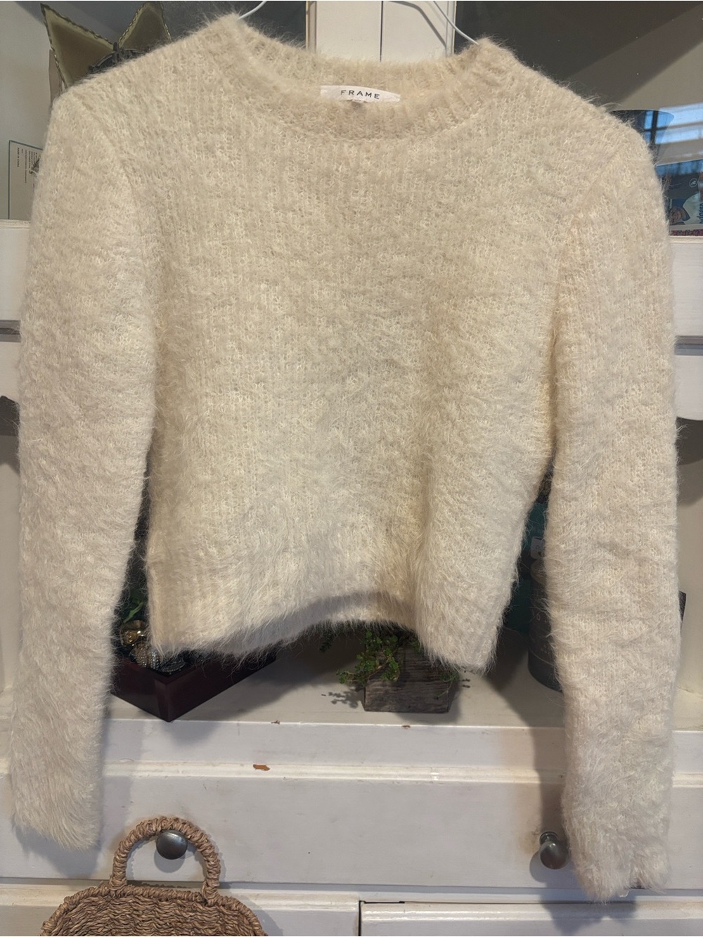 Frame cropped Soft Cream Crewneck alpaca Sweater
